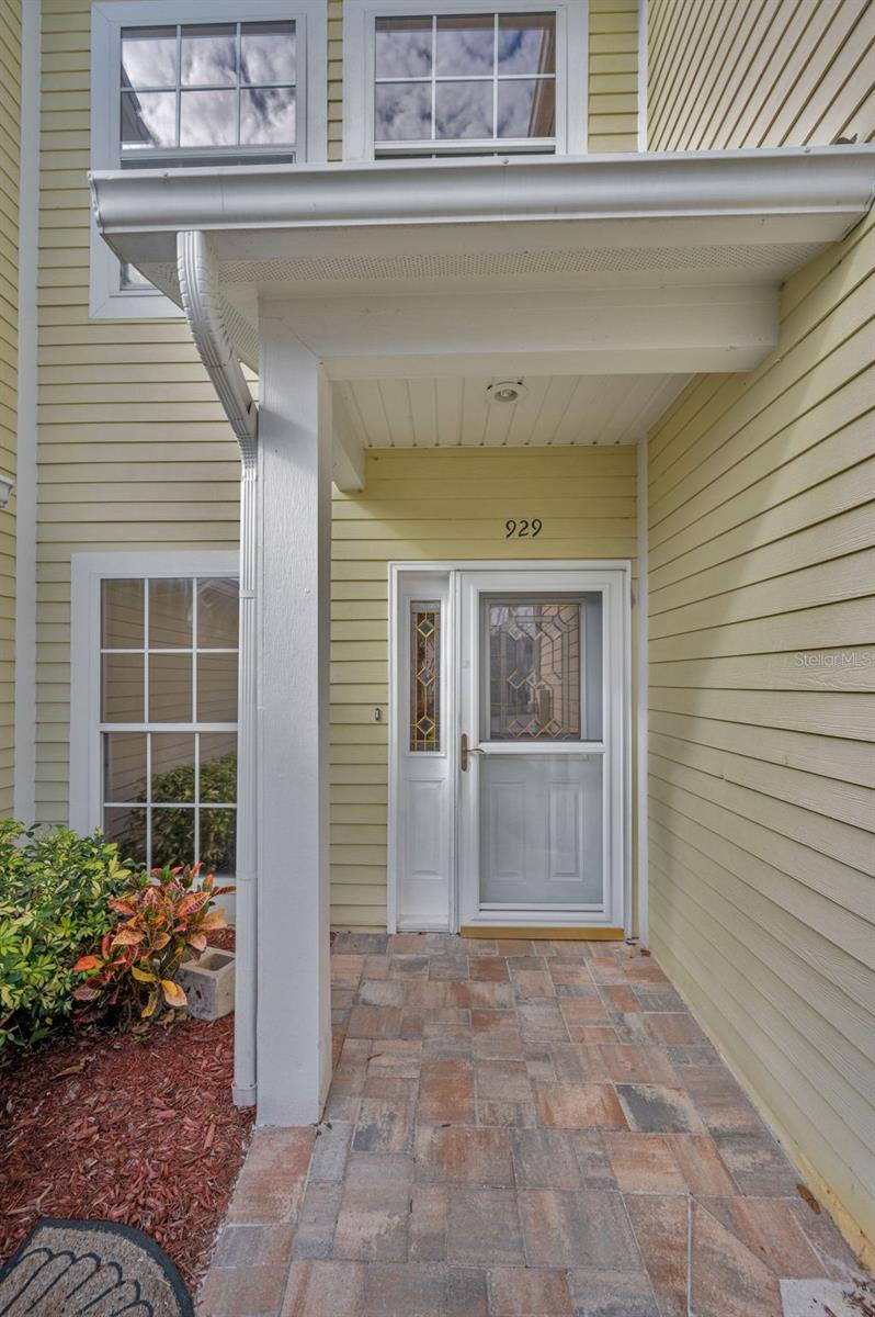 Image 34 of 62 For 929 Woodbridge Court