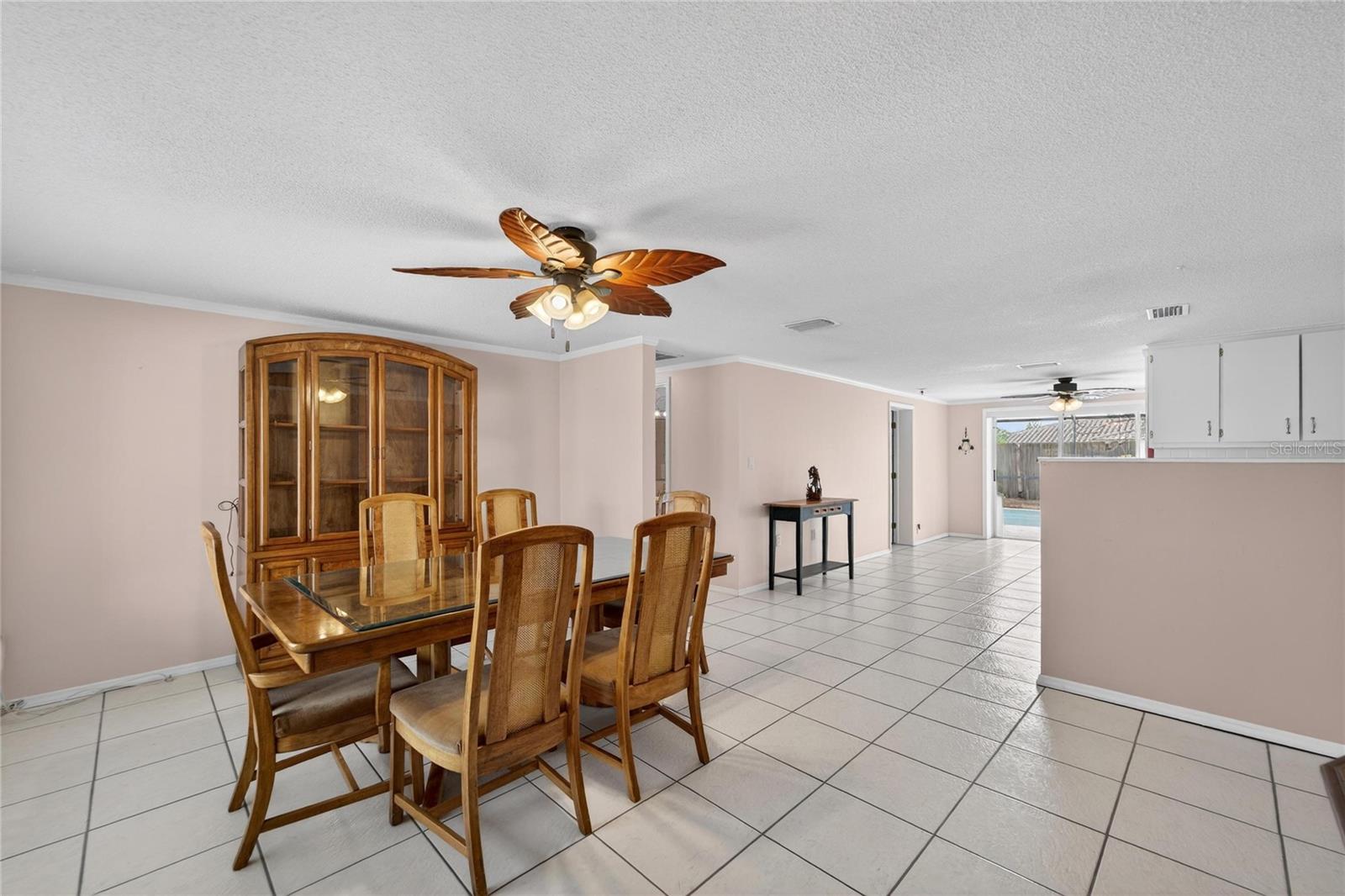 Listing photo id 21 for 7914 Talisman Drive