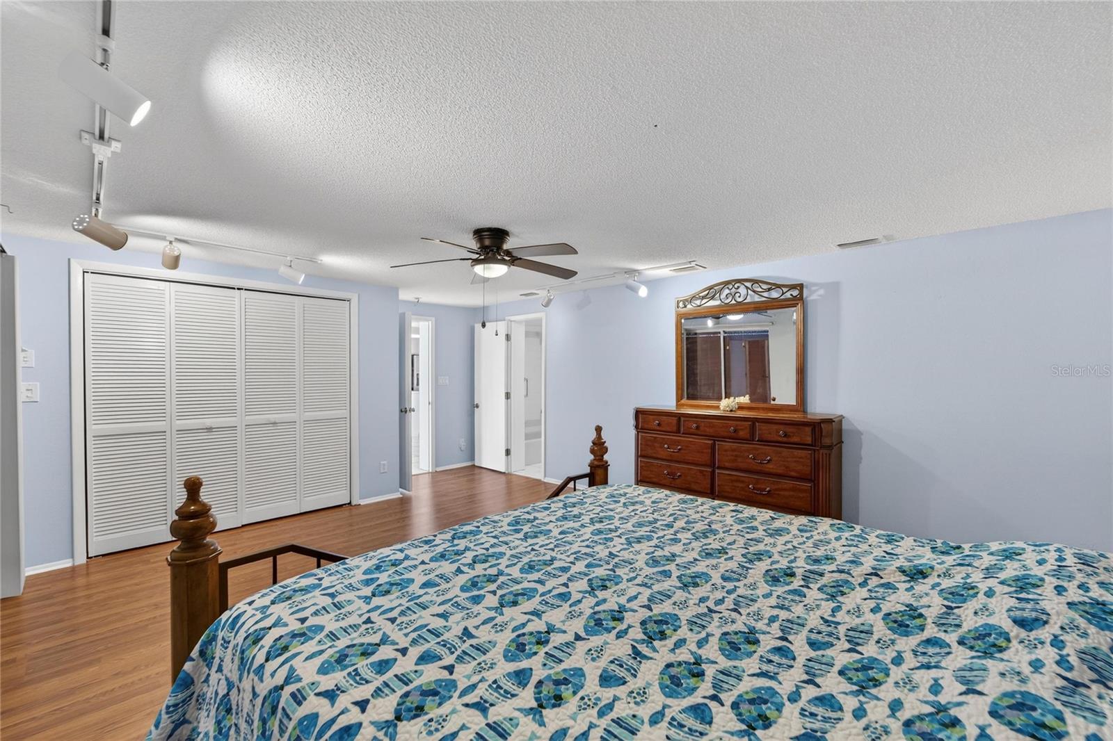 Listing photo id 30 for 7914 Talisman Drive