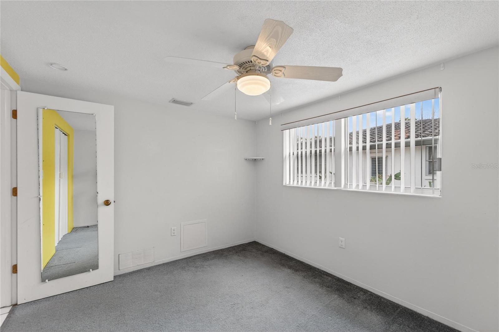 Listing photo id 34 for 7914 Talisman Drive