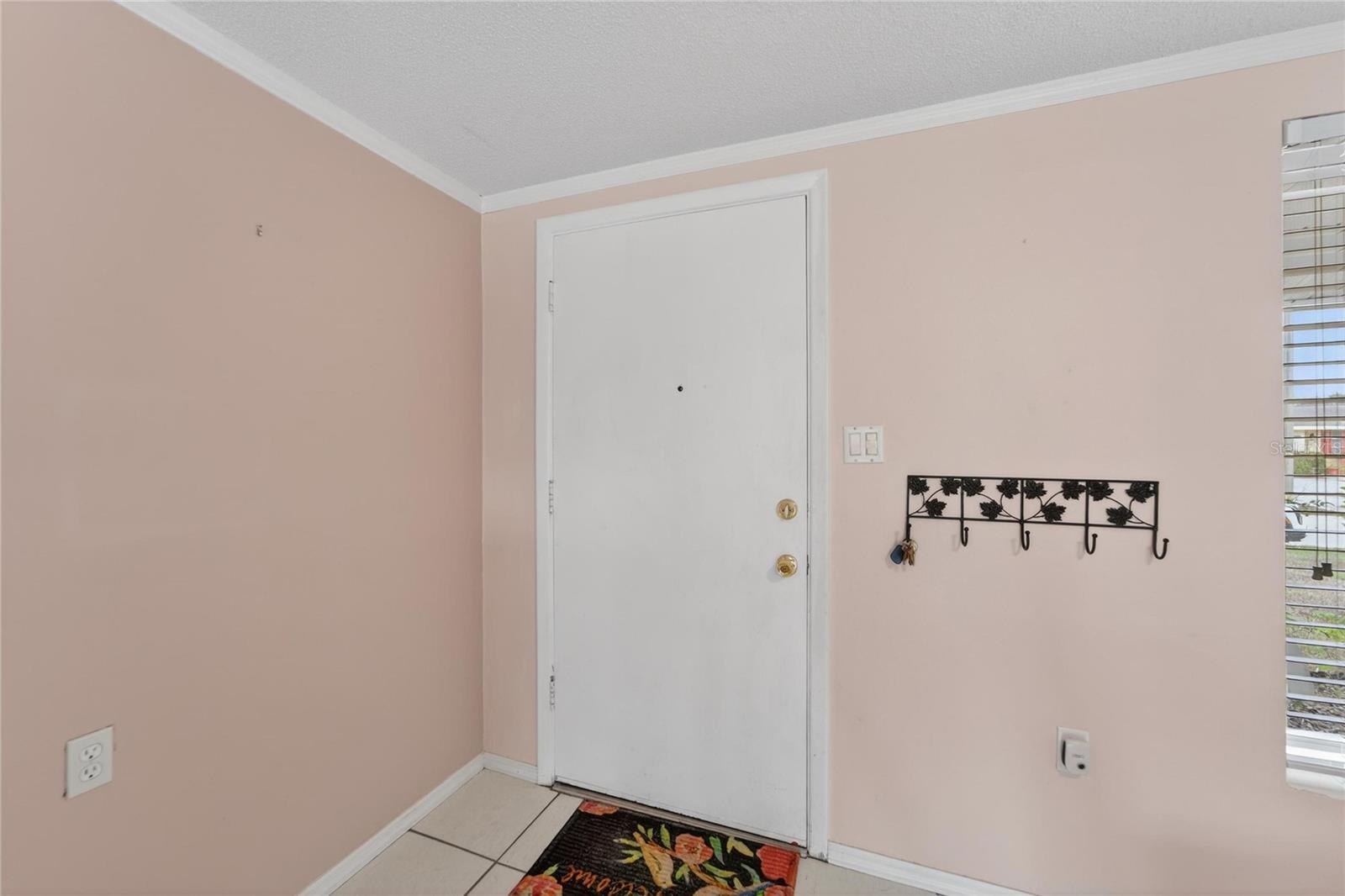 Listing photo id 2 for 7914 Talisman Drive