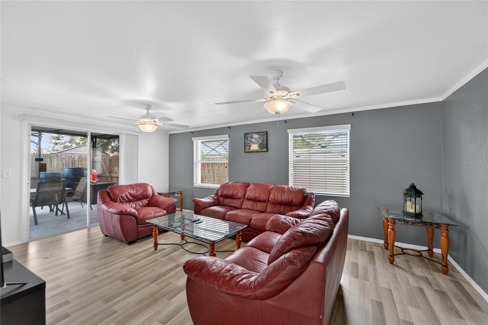 Listing photo id 3 for 7914 Talisman Drive