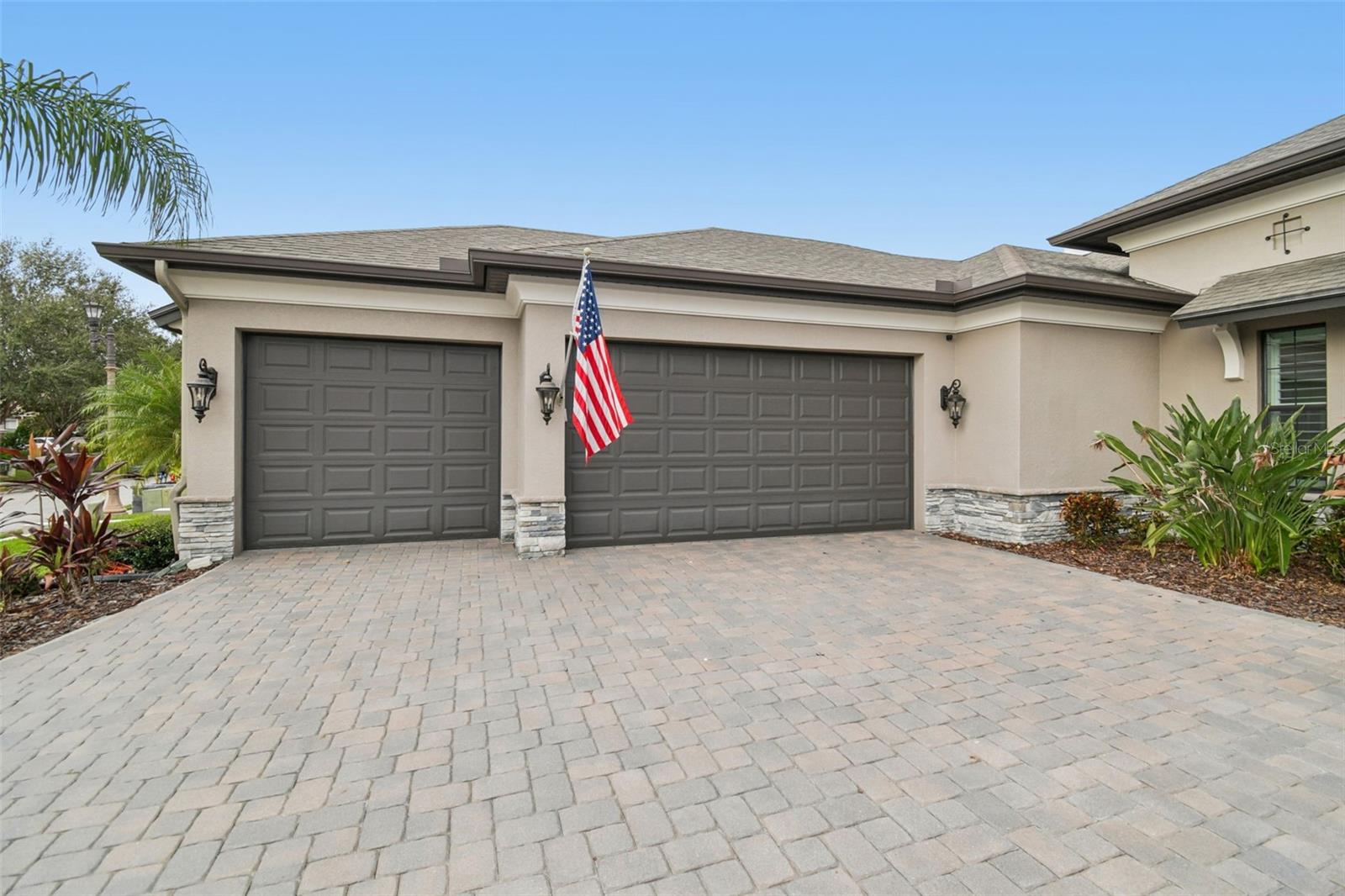 Image 7 of 77 For 10605 Sabella Drive