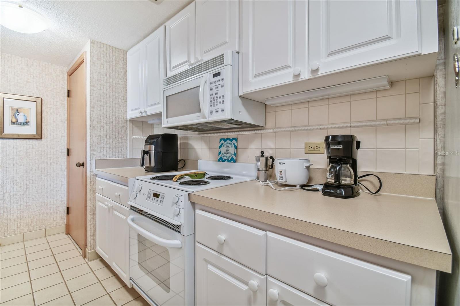 Image 15 of 71 For 36750 Us Highway 19 N 13303