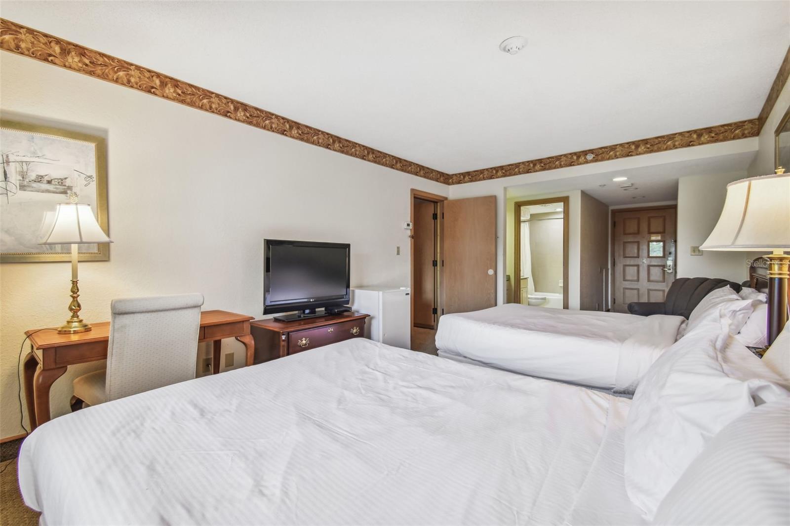 Image 30 of 71 For 36750 Us Highway 19 N 13303