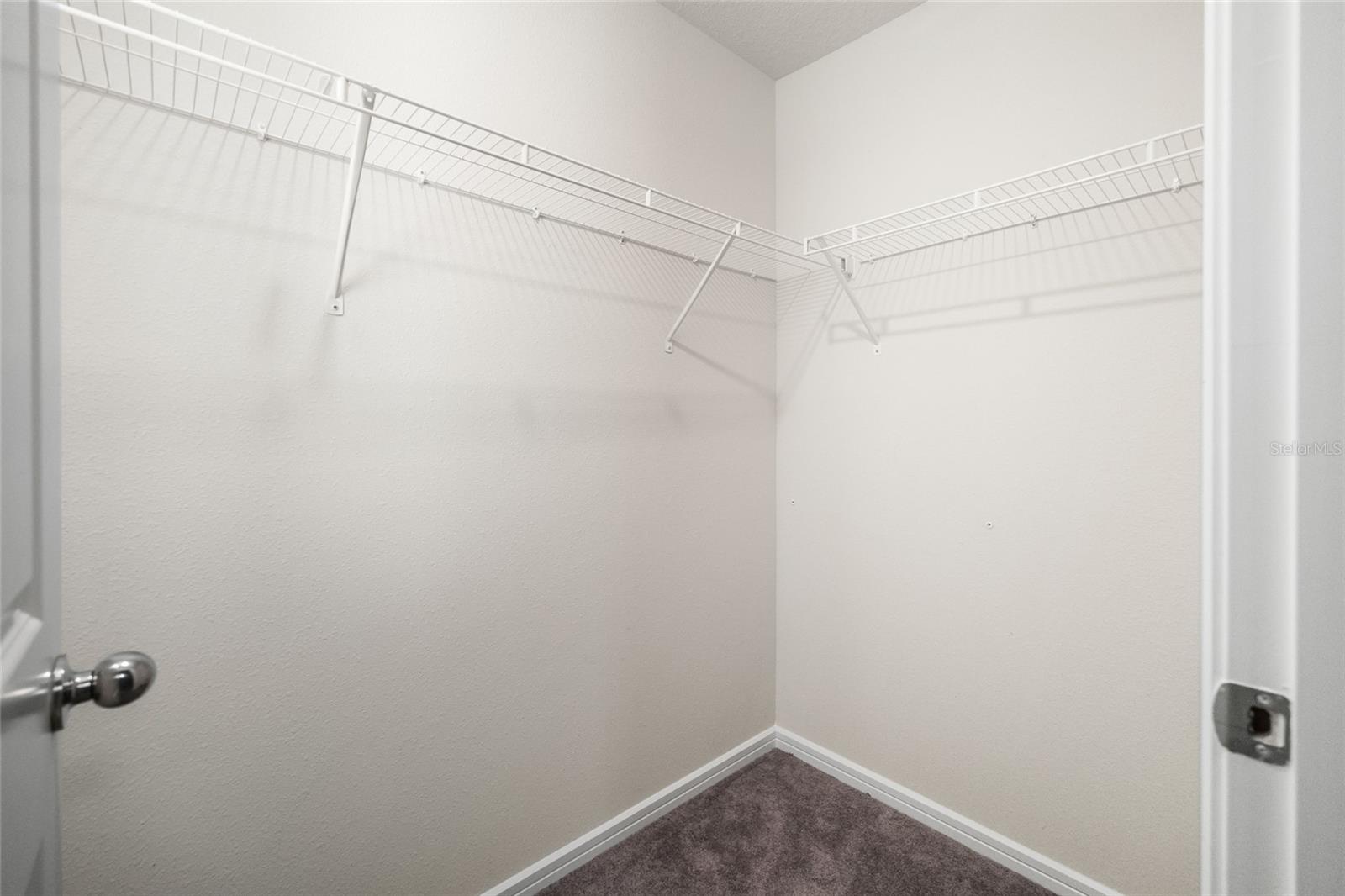 Image 28 of 45 For 5489 Elmview Crossing