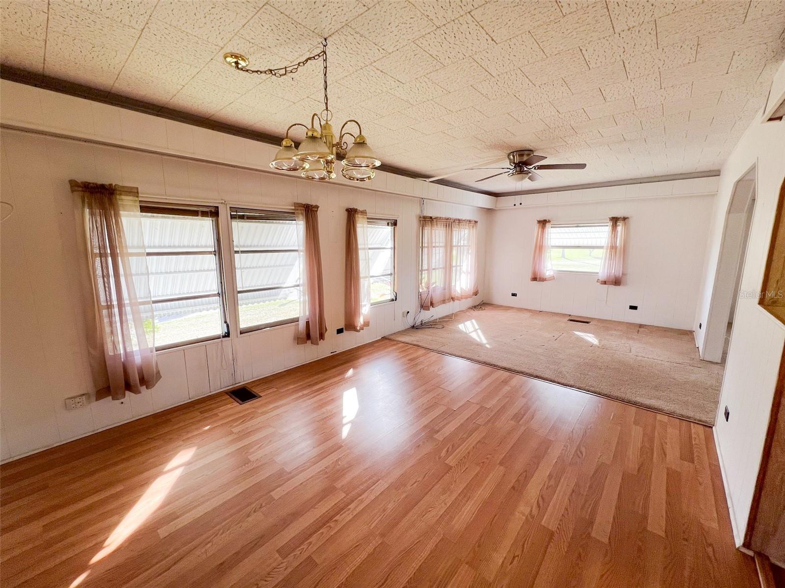 Image 7 of 13 For 29129 Johnston Road 2557