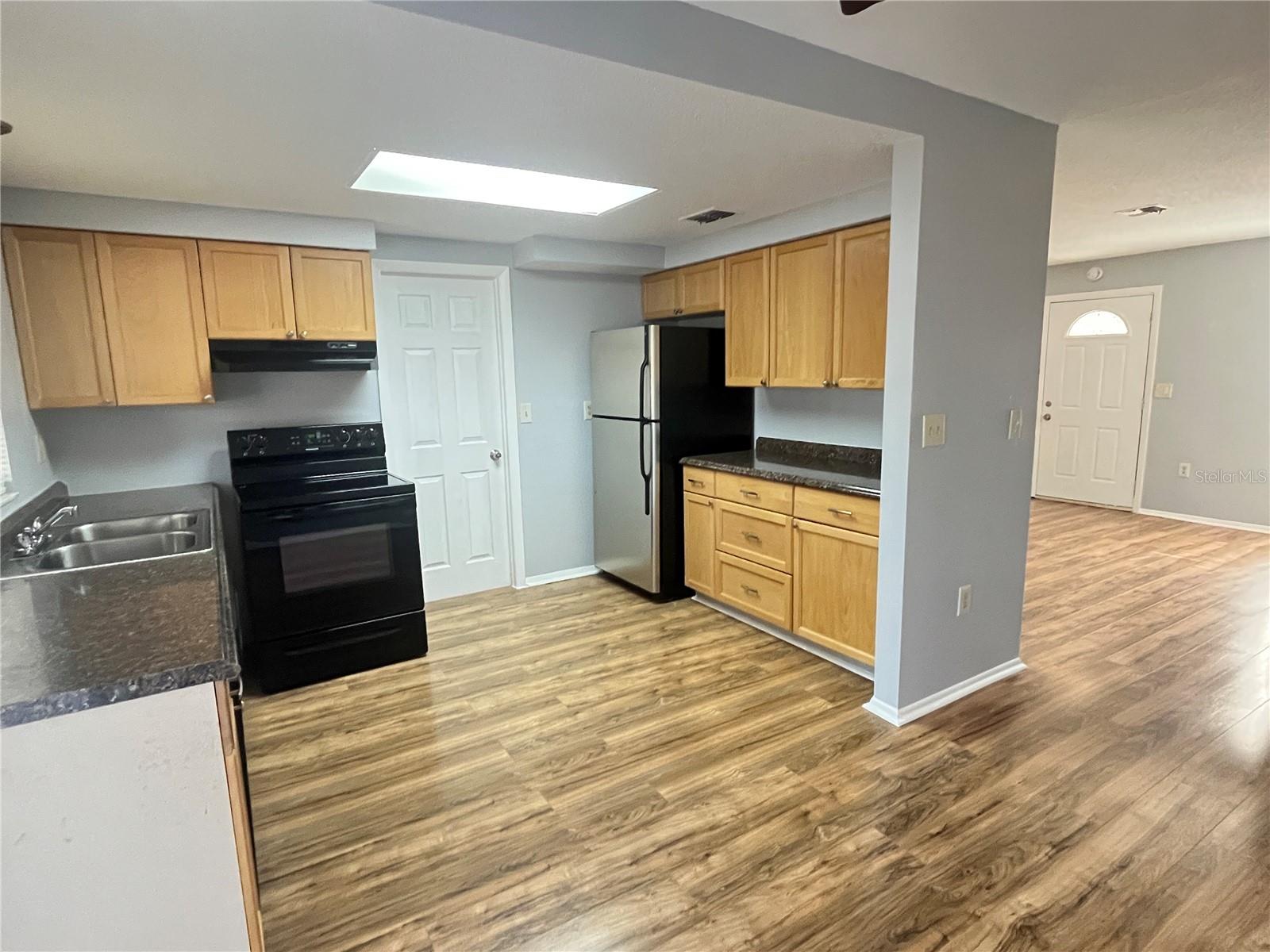 Image 4 of 9 For 2251 Danforth Road