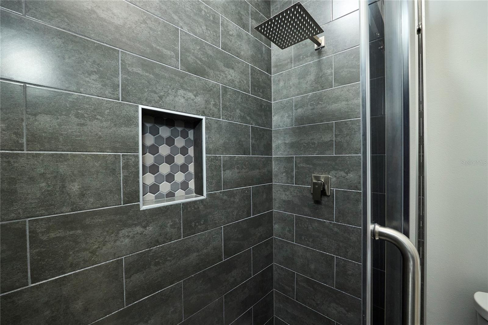 Image 29 of 38 For 3433 Chapel Creek Circle