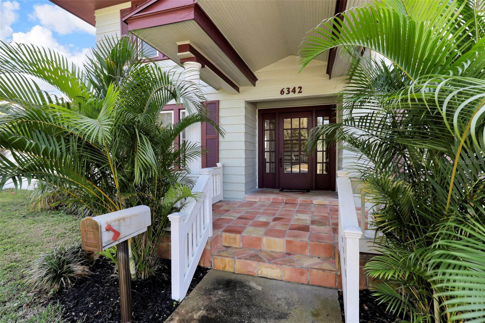 Image 3 of 69 For 6342 5th Avenue N