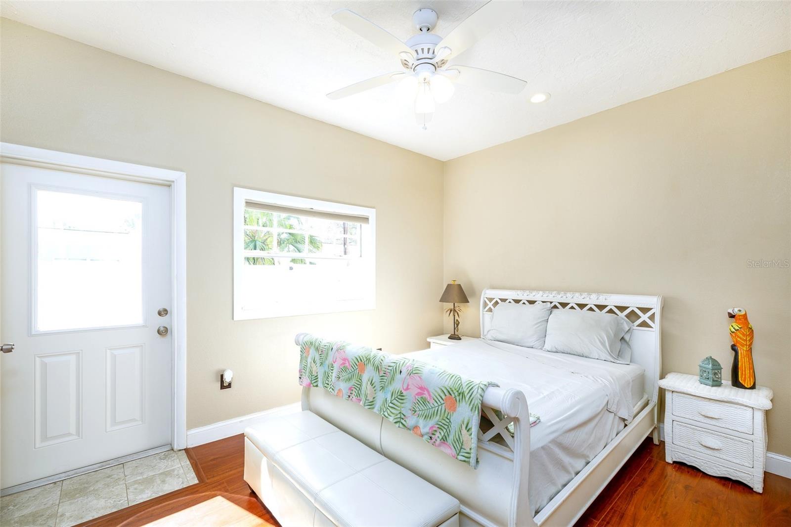 Image 48 of 69 For 6342 5th Avenue N