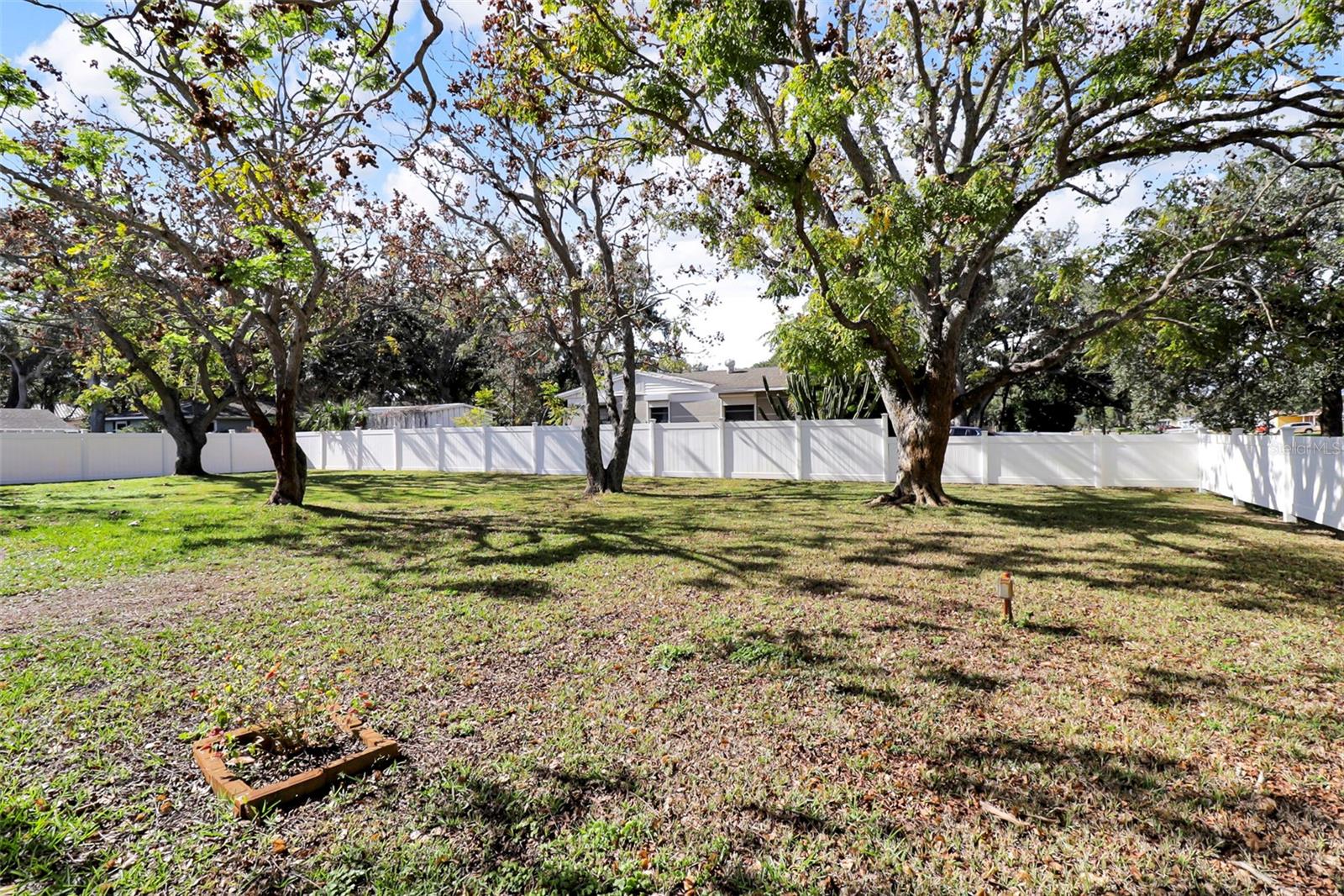 Image 64 of 69 For 6342 5th Avenue N