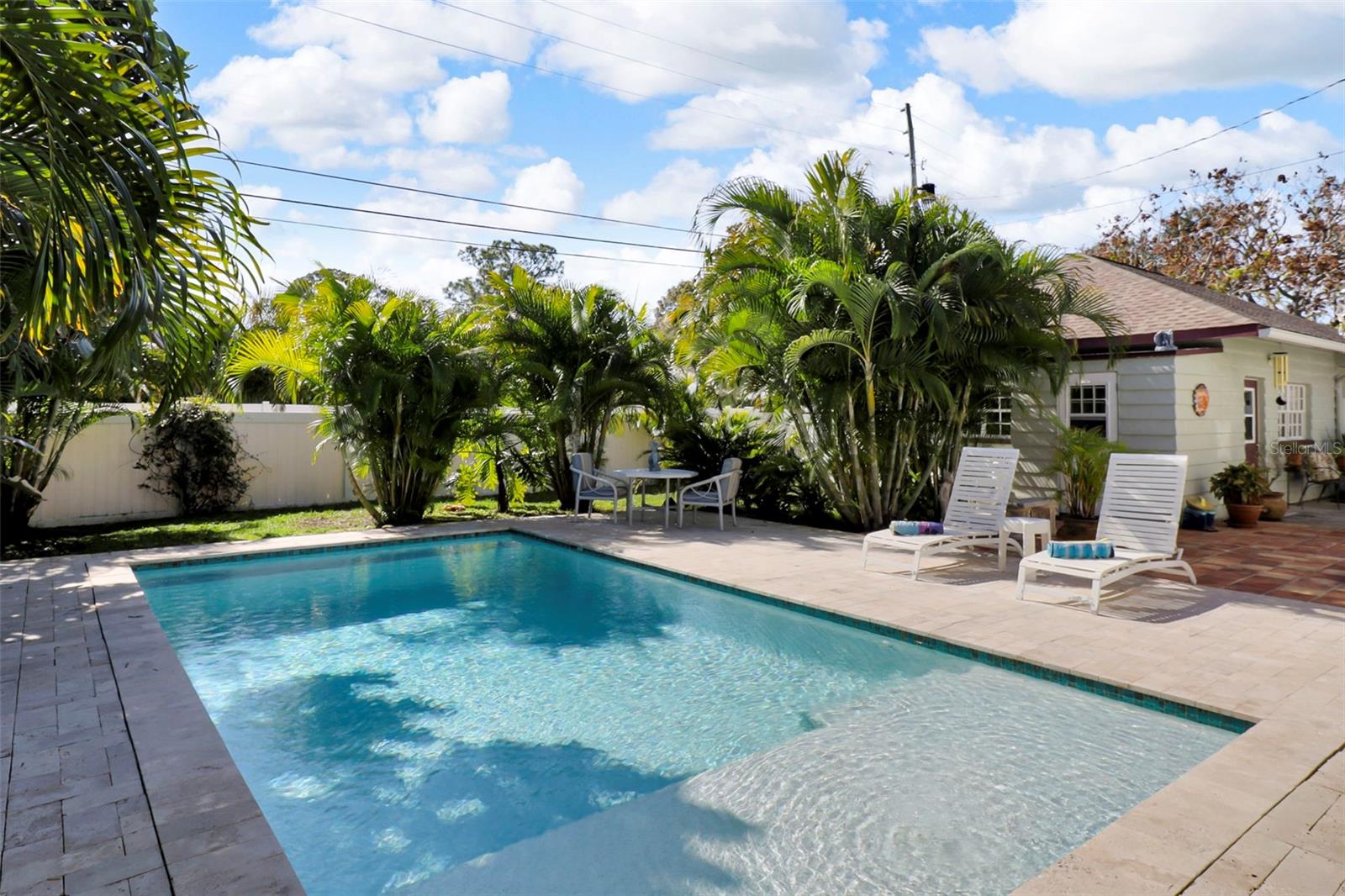 Image 9 of 69 For 6342 5th Avenue N