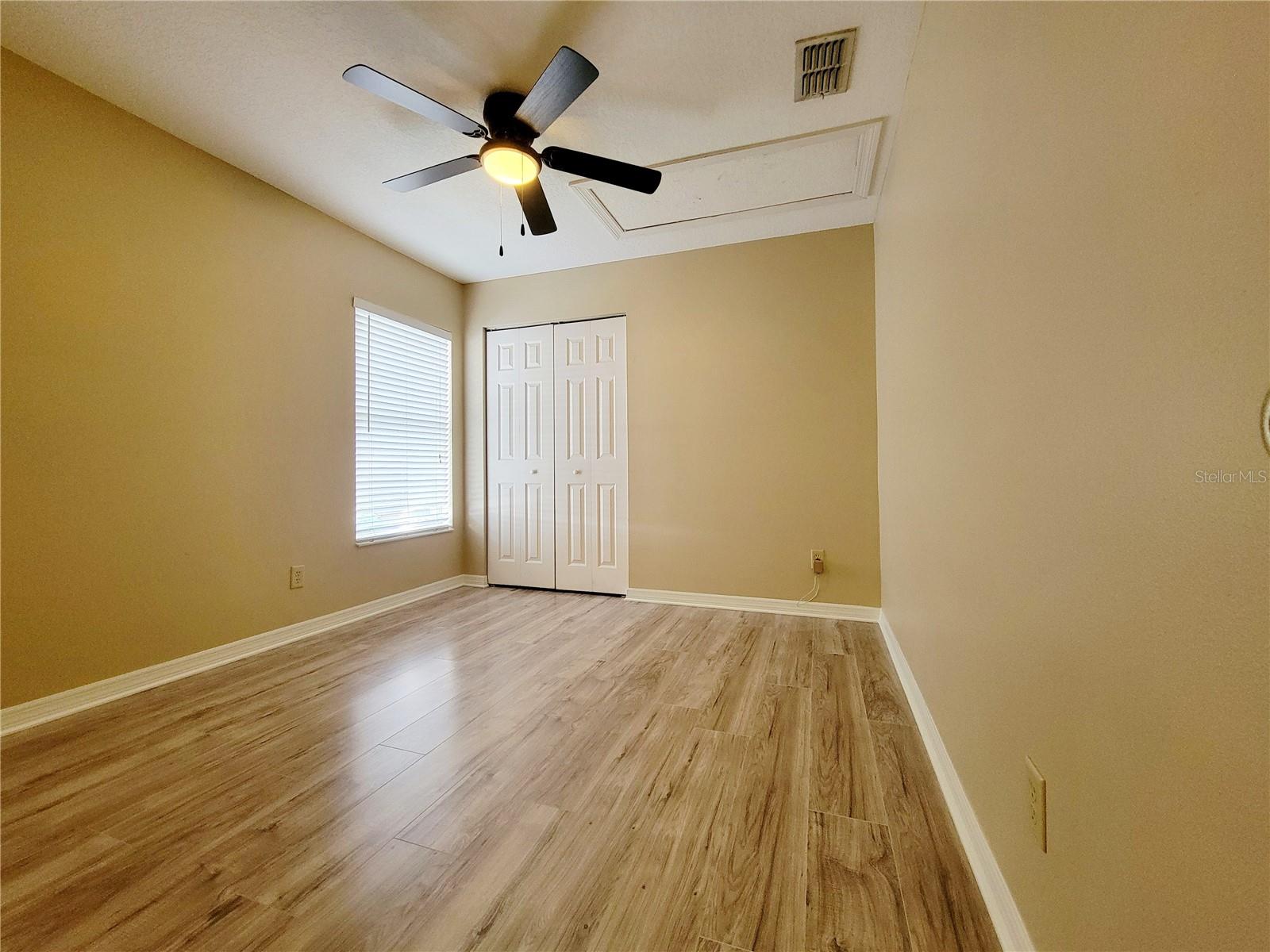 Image 15 of 25 For 2008 Albany Avenue