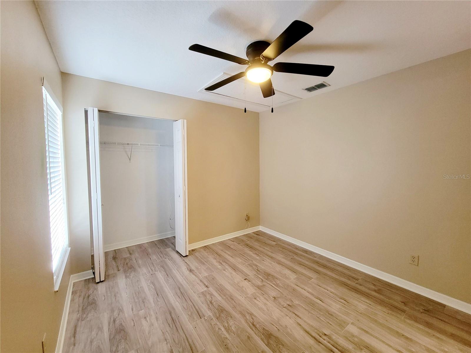 Image 16 of 25 For 2008 Albany Avenue