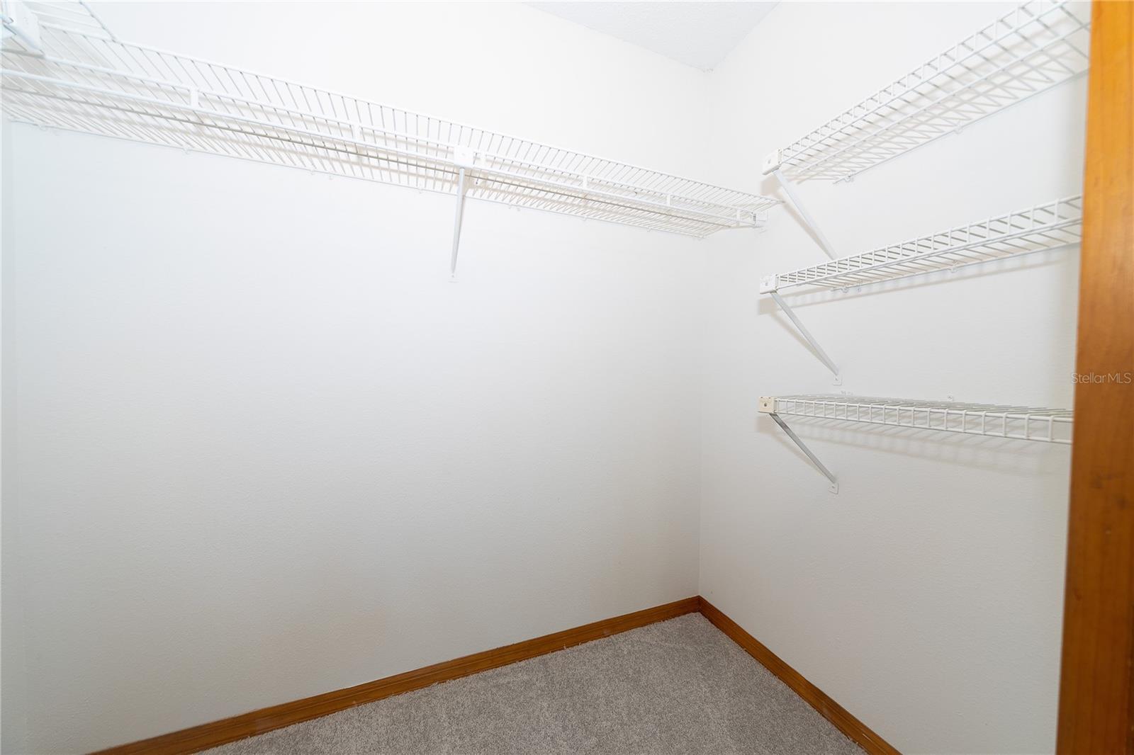 Image 21 of 29 For 8557 Pilgrim Court