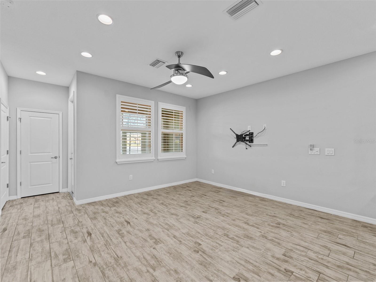 Image 11 of 36 For 12353 Bayou Flats Lane