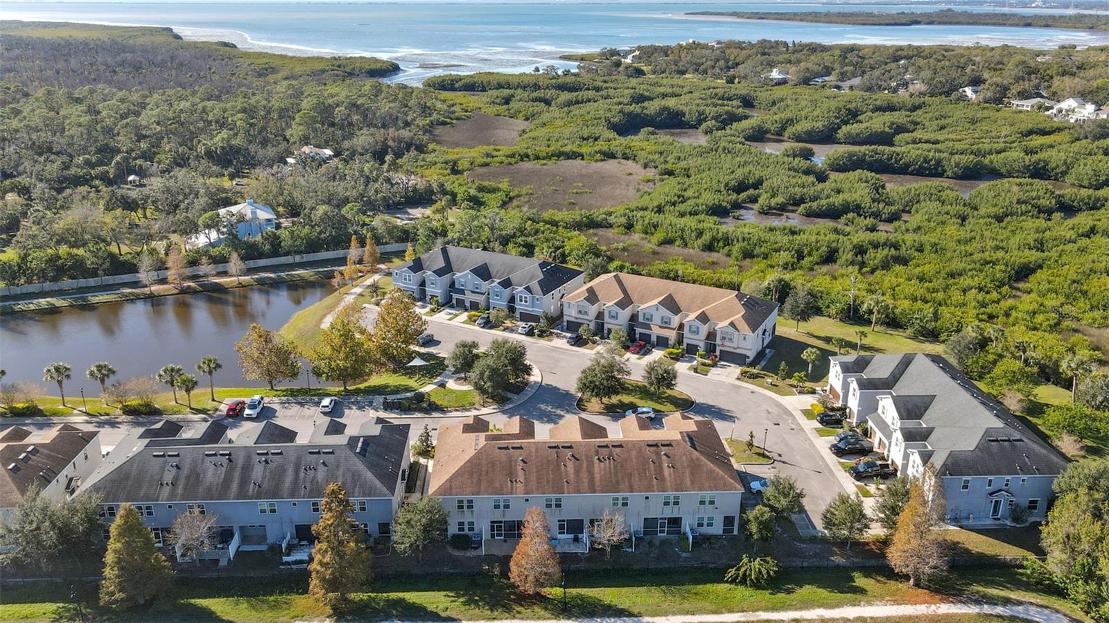 Image 32 of 36 For 12353 Bayou Flats Lane