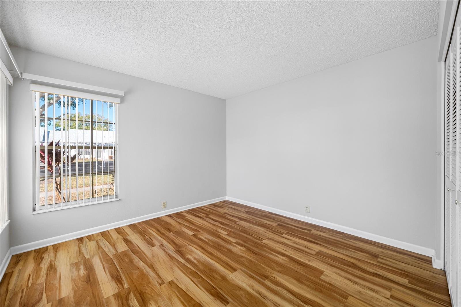 Image 37 of 67 For 2726 Featherstone Drive