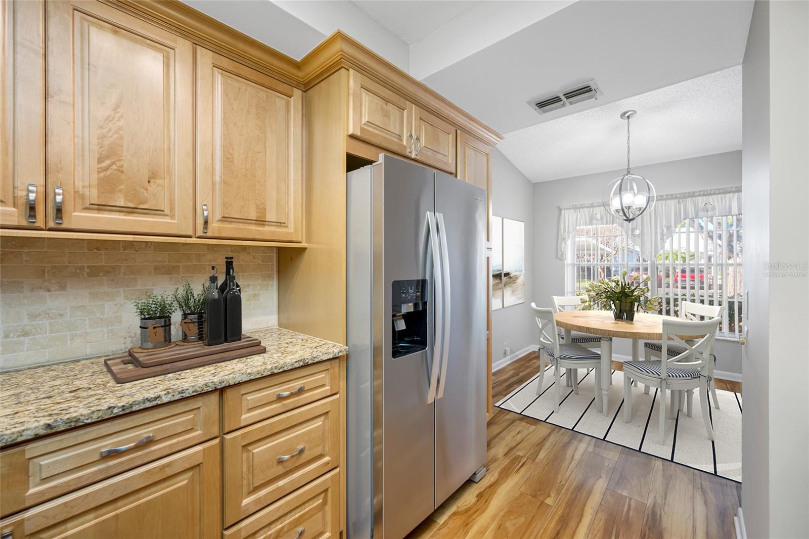 Image 7 of 67 For 2726 Featherstone Drive