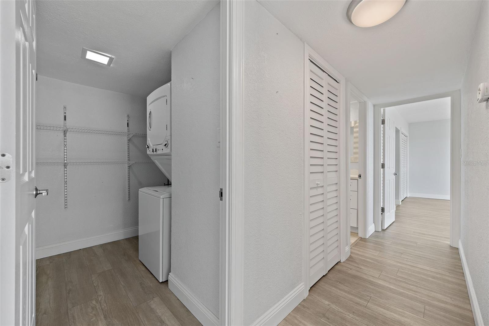 Image 27 of 59 For 4141 Bayshore Boulevard 1702