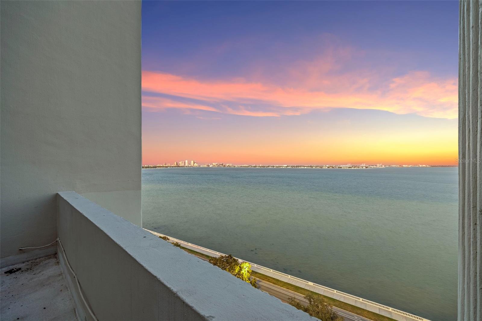 Image 43 of 59 For 4141 Bayshore Boulevard 1702