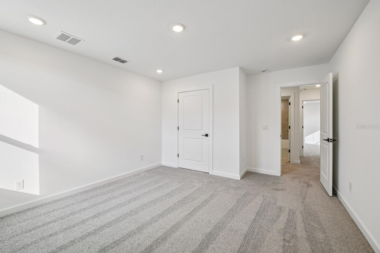 Image 37 of 53 For 17389 Honeybell Tangelo Court