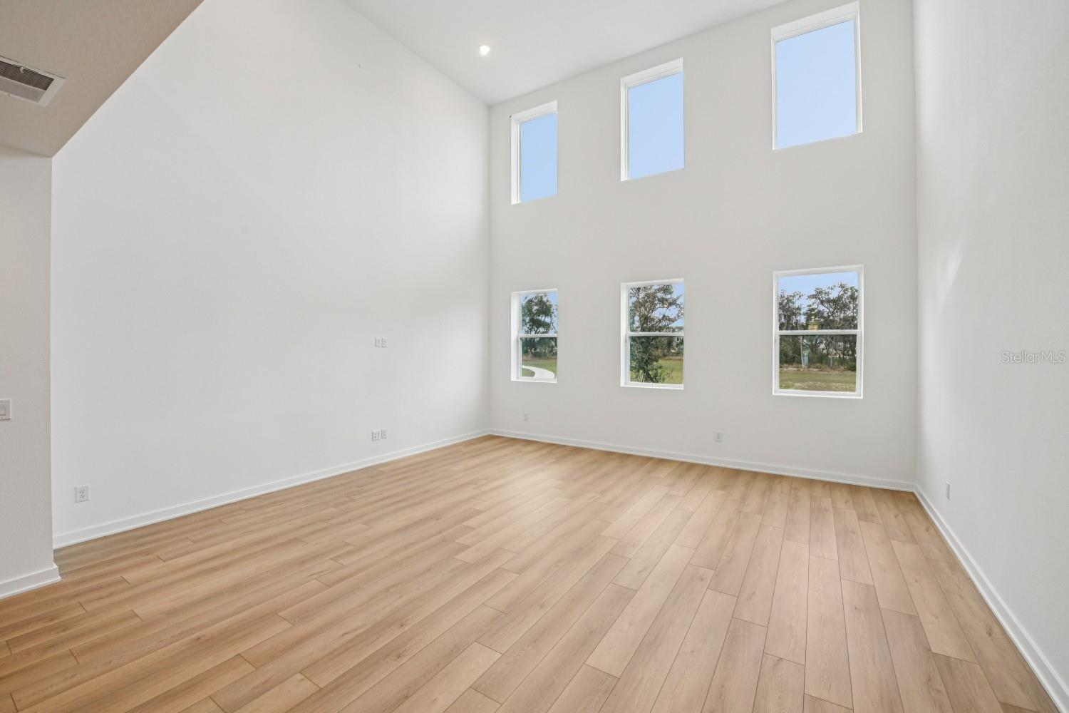 Image 6 of 53 For 17389 Honeybell Tangelo Court