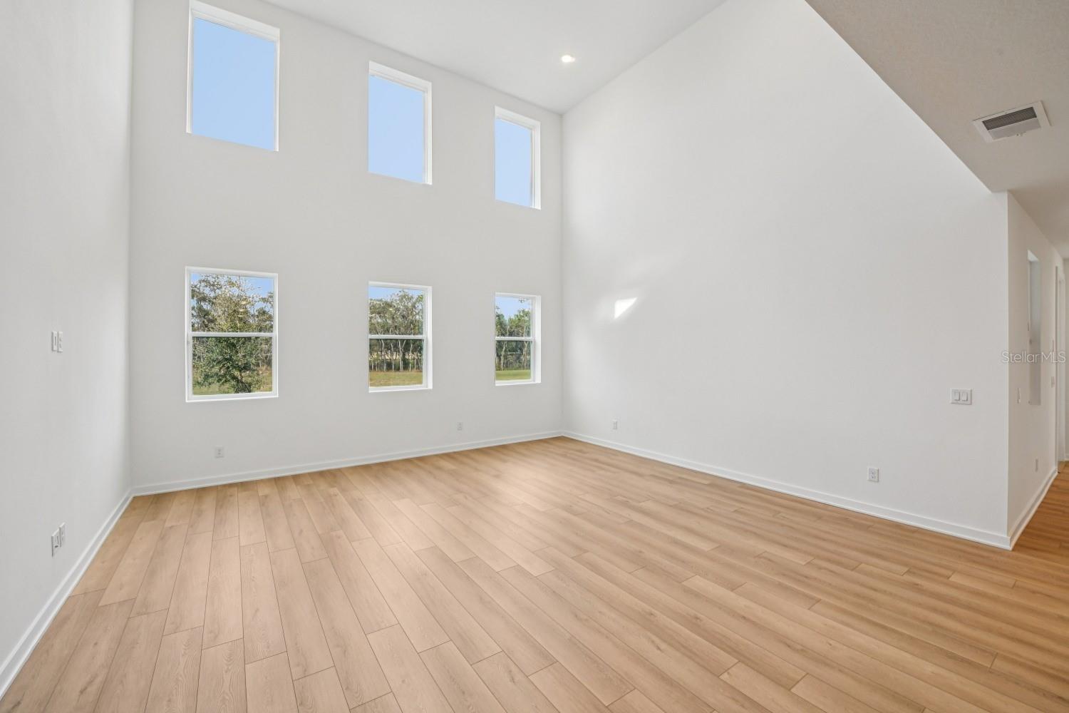 Image 7 of 53 For 17389 Honeybell Tangelo Court