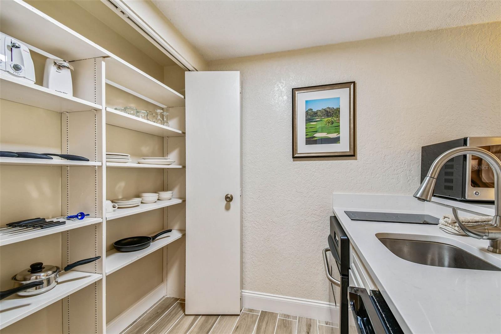 Image 6 of 64 For 36750 Us Highway 19 N 1-209