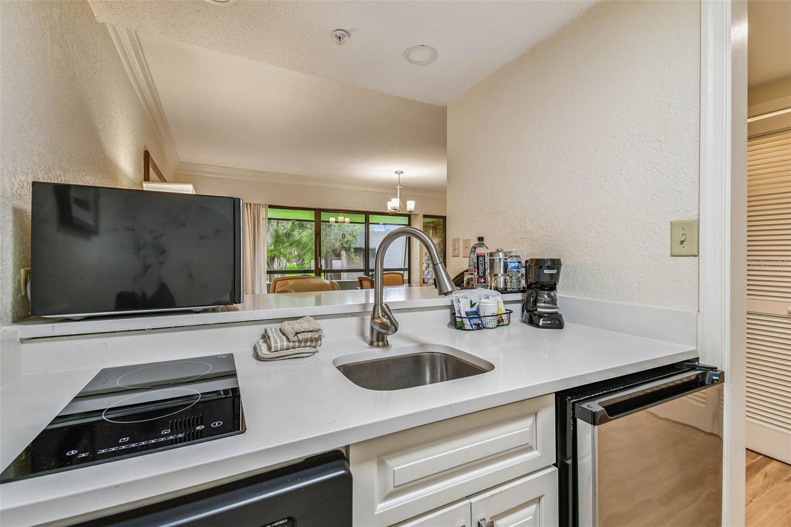 Image 7 of 64 For 36750 Us Highway 19 N 1-209