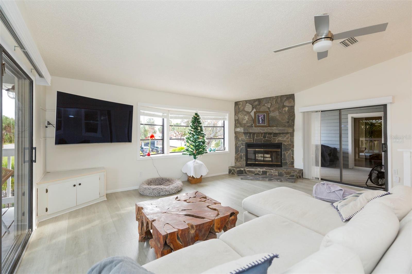 Image 29 of 68 For 3604 Maritana Drive