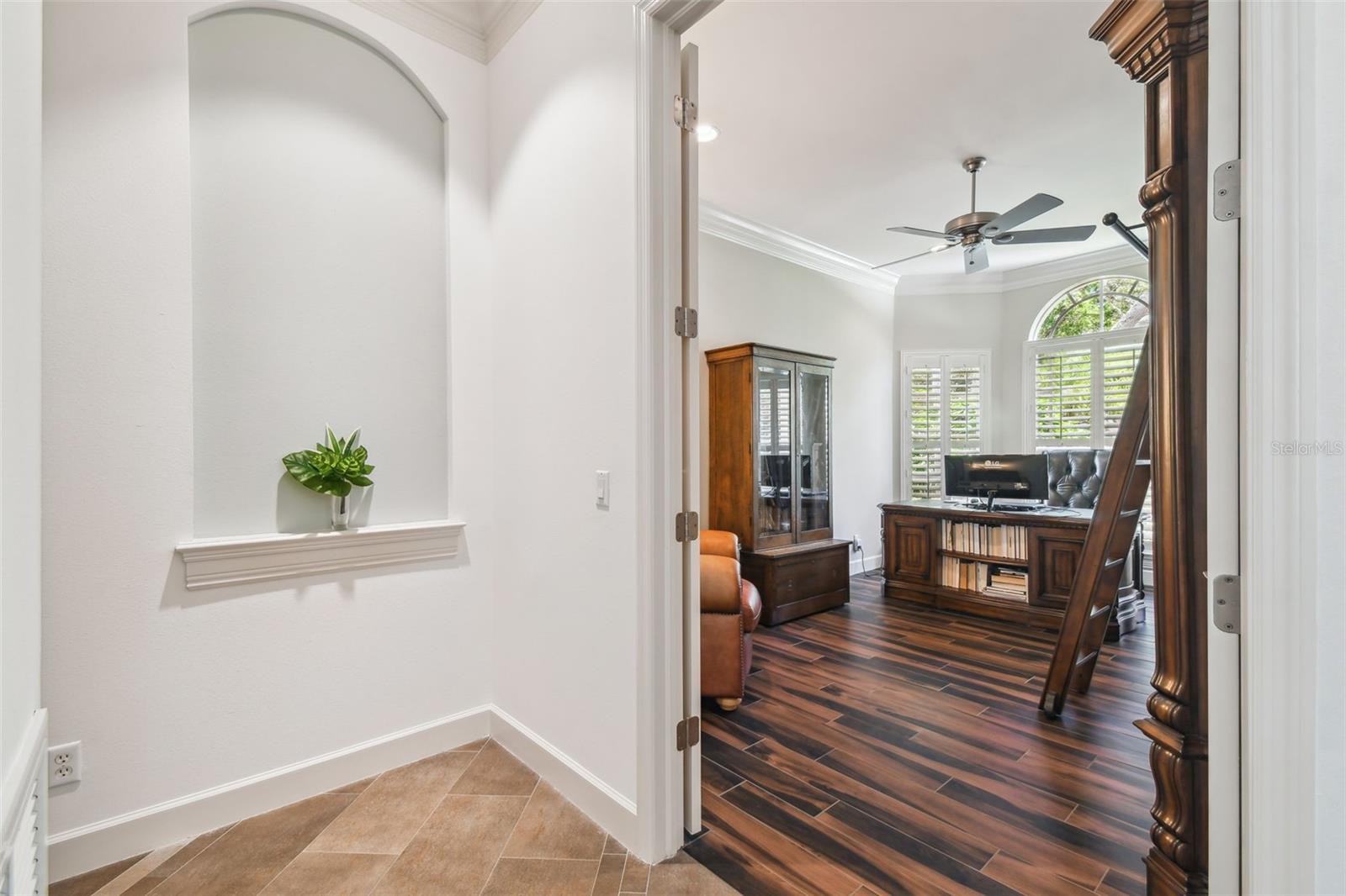 Image 14 of 92 For 2935 Grey Oaks Boulevard