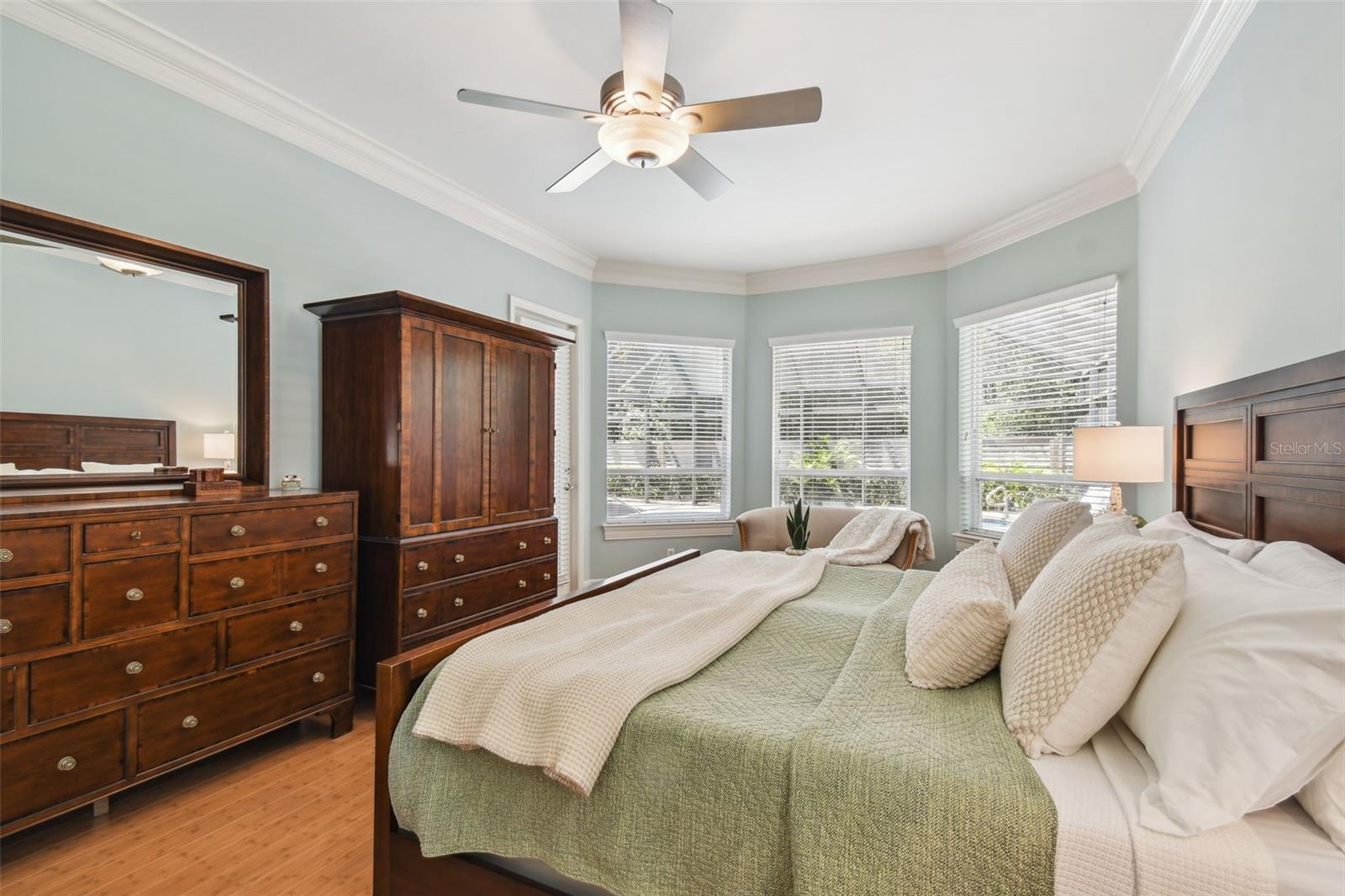 Image 18 of 92 For 2935 Grey Oaks Boulevard