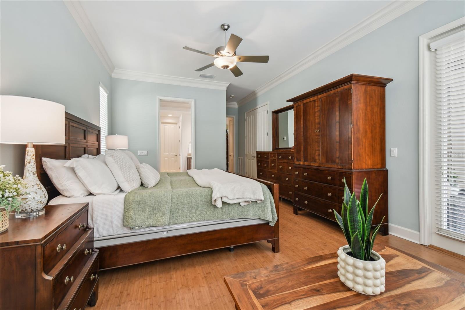 Image 19 of 92 For 2935 Grey Oaks Boulevard