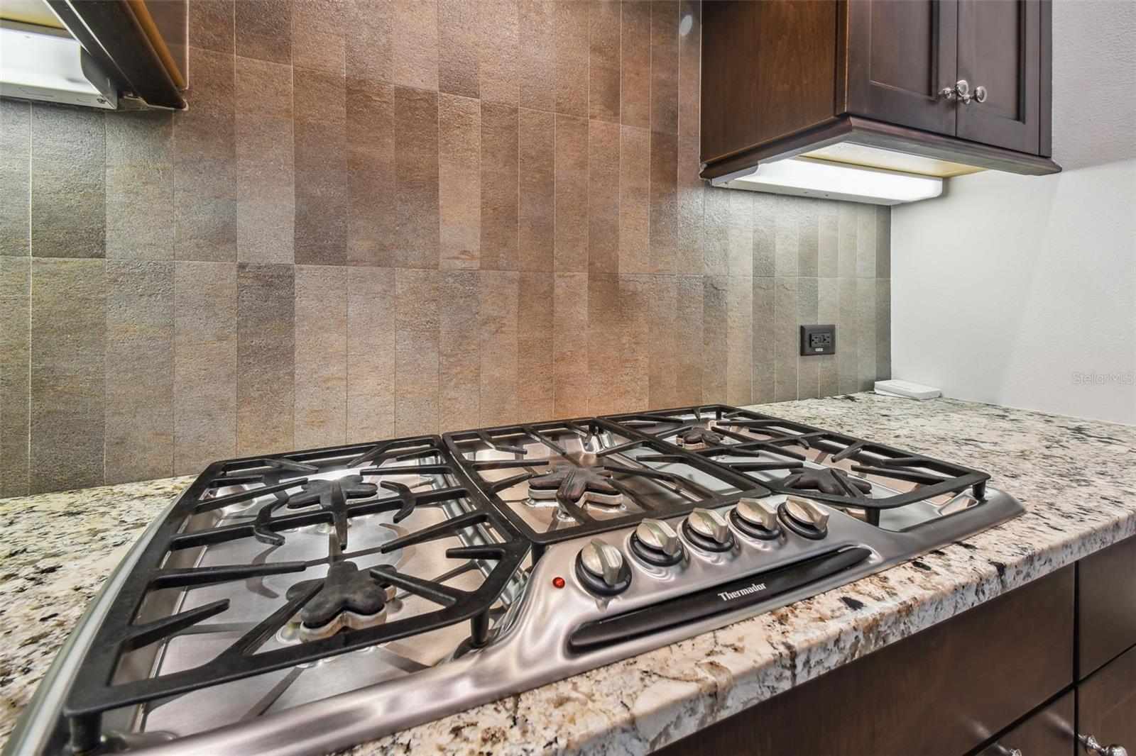 Image 36 of 92 For 2935 Grey Oaks Boulevard