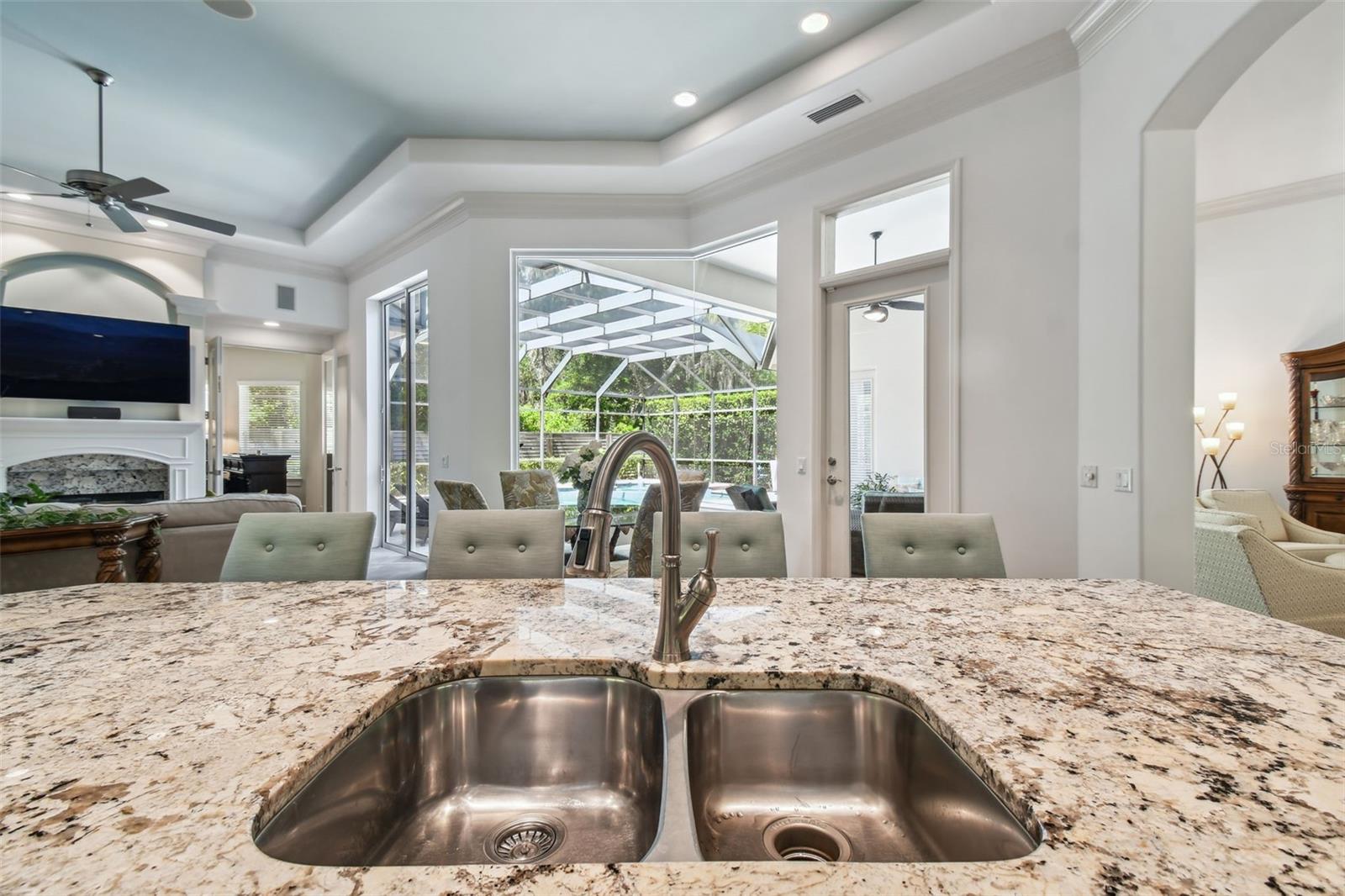 Image 37 of 92 For 2935 Grey Oaks Boulevard