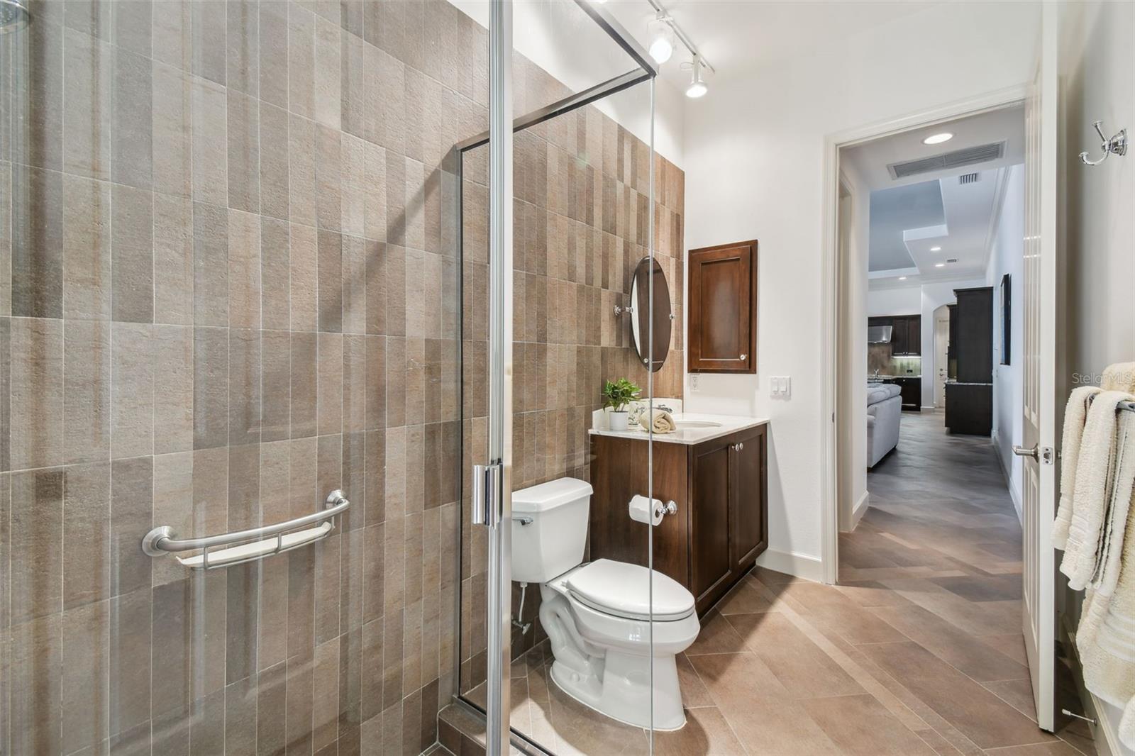 Image 46 of 92 For 2935 Grey Oaks Boulevard