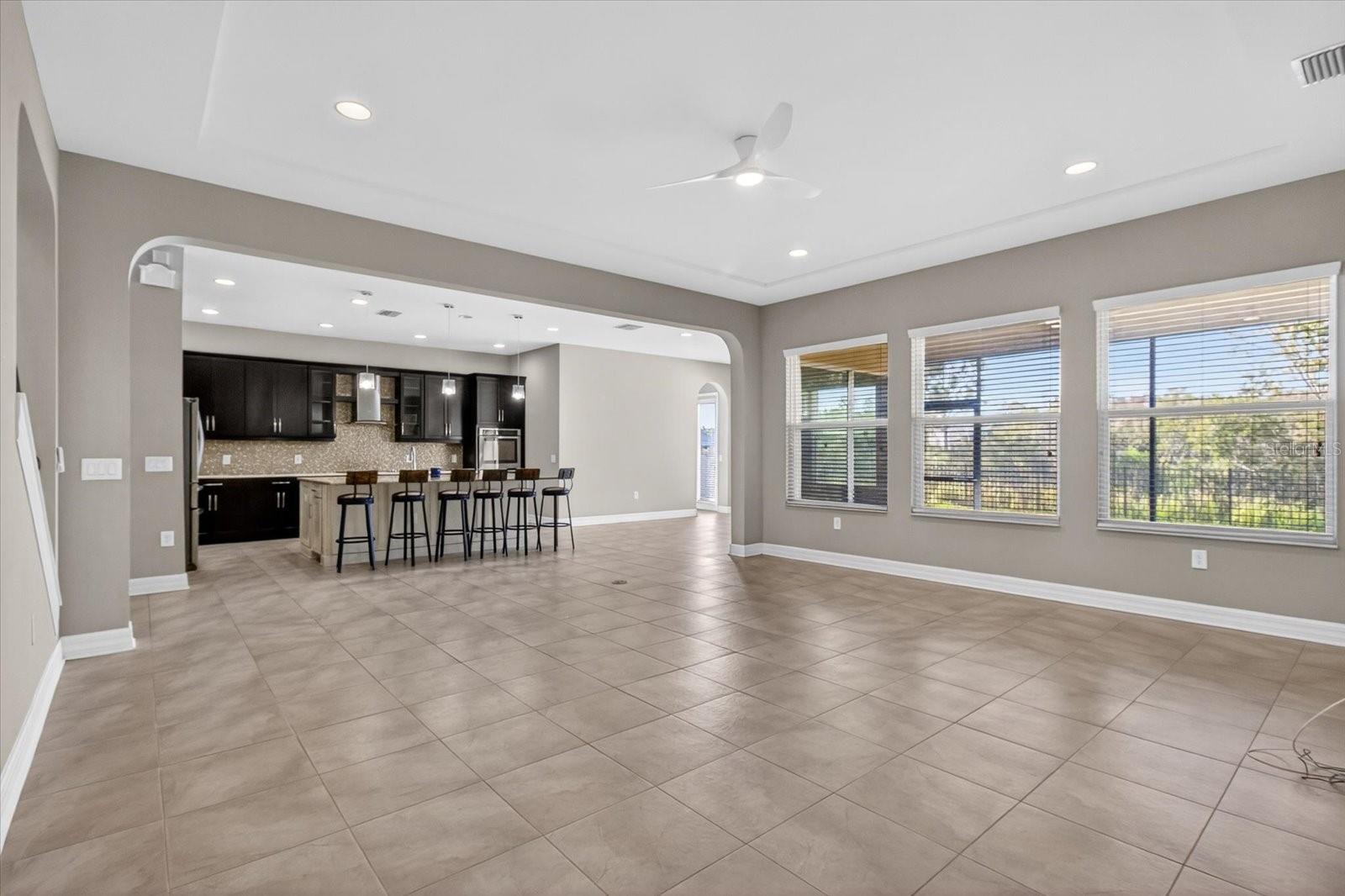 Image 21 of 58 For 2589 Gwynhurst Boulevard