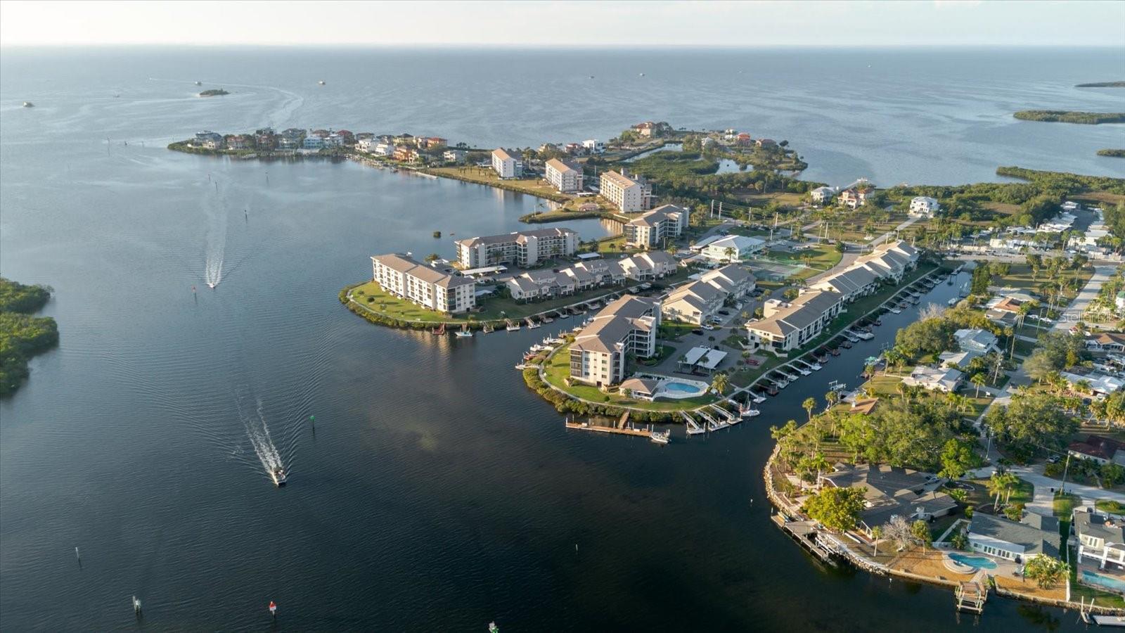 Image 41 of 75 For 8211 Brent Street 828