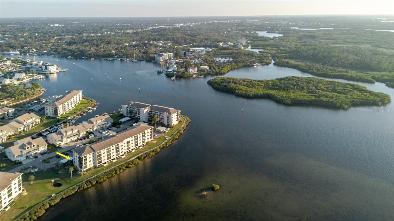 Image 48 of 75 For 8211 Brent Street 828