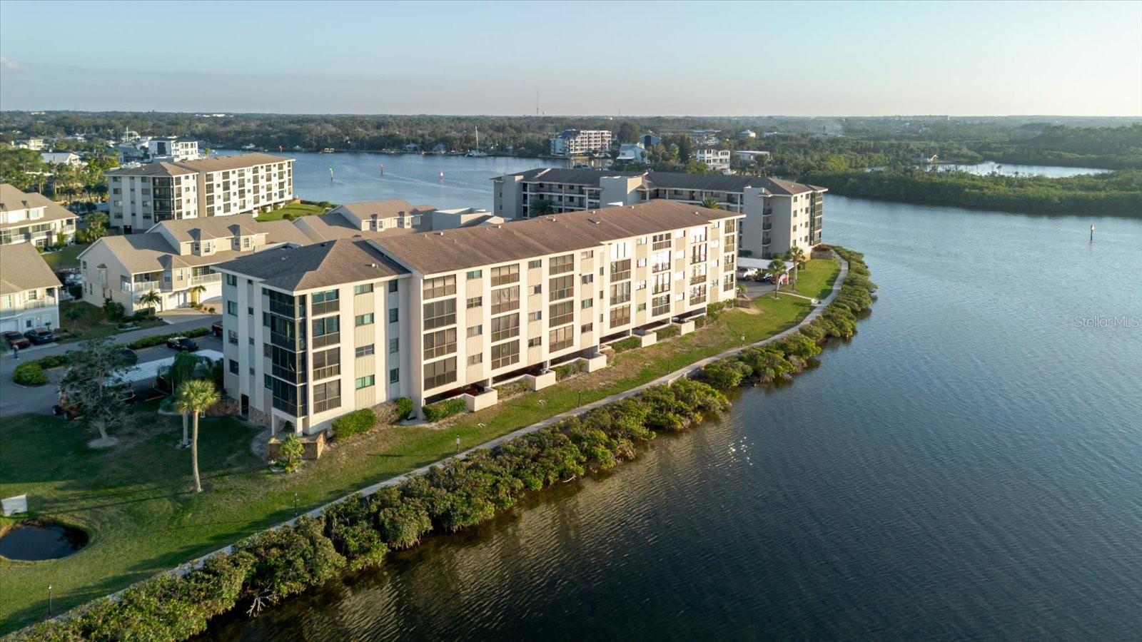 Image 65 of 75 For 8211 Brent Street 828