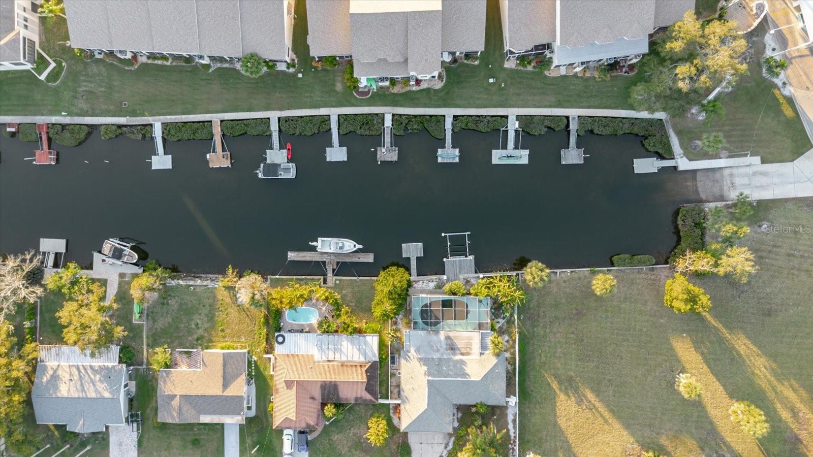 Image 9 of 75 For 8211 Brent Street 828