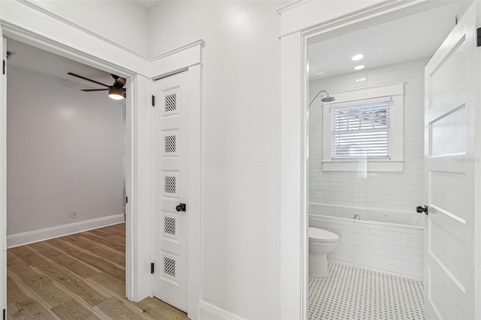 Image 28 of 62 For 511 Stratford Avenue