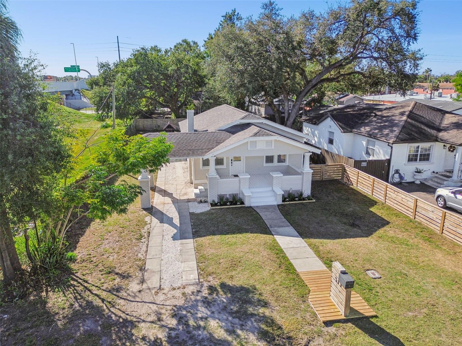 Image 48 of 62 For 511 Stratford Avenue