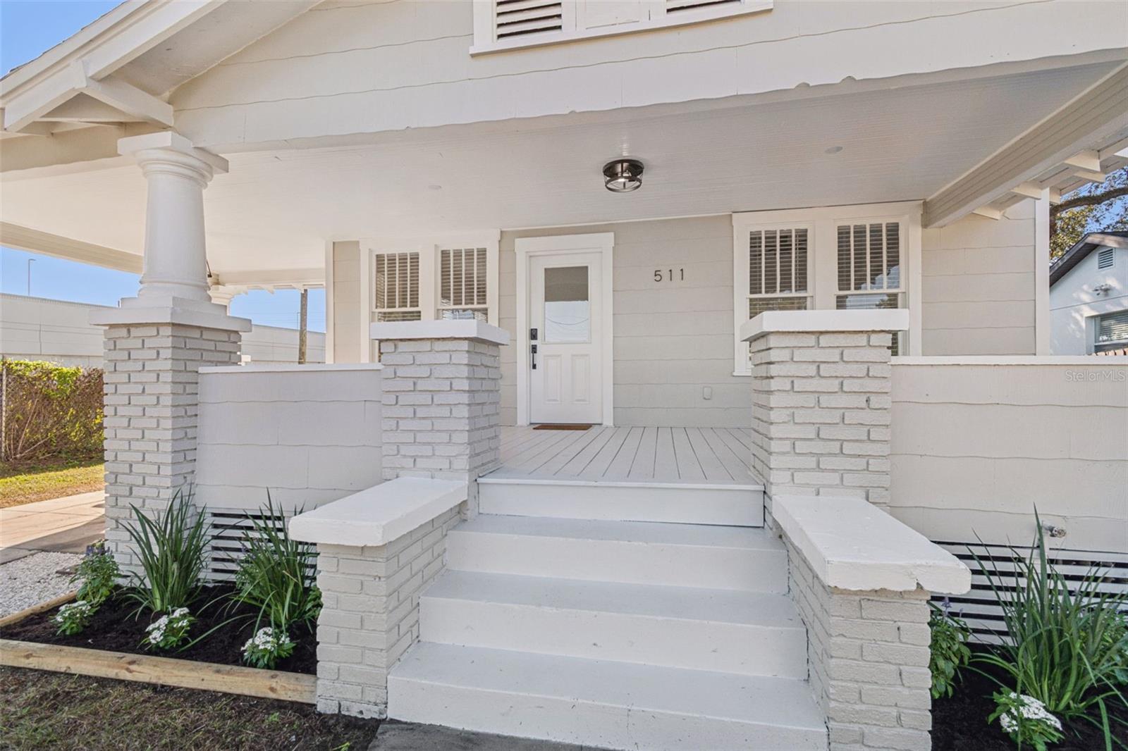 Image 5 of 62 For 511 Stratford Avenue