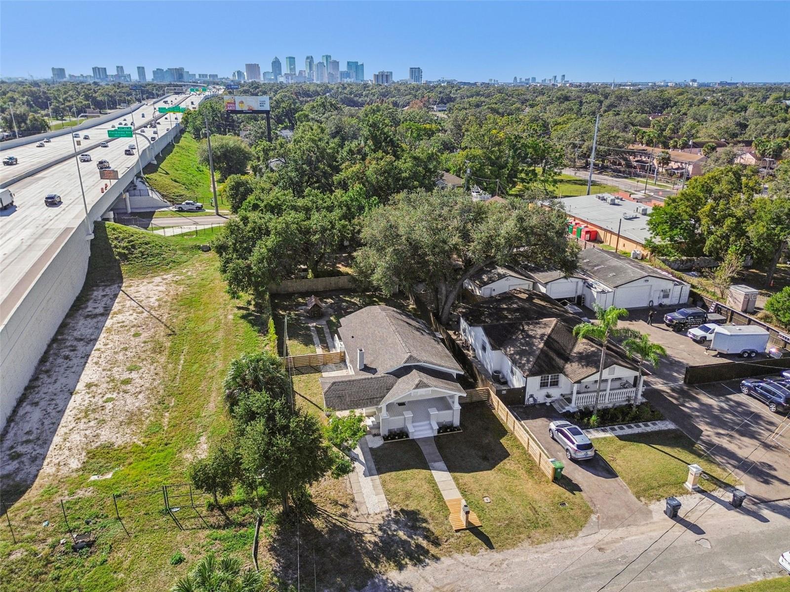 Image 52 of 62 For 511 Stratford Avenue