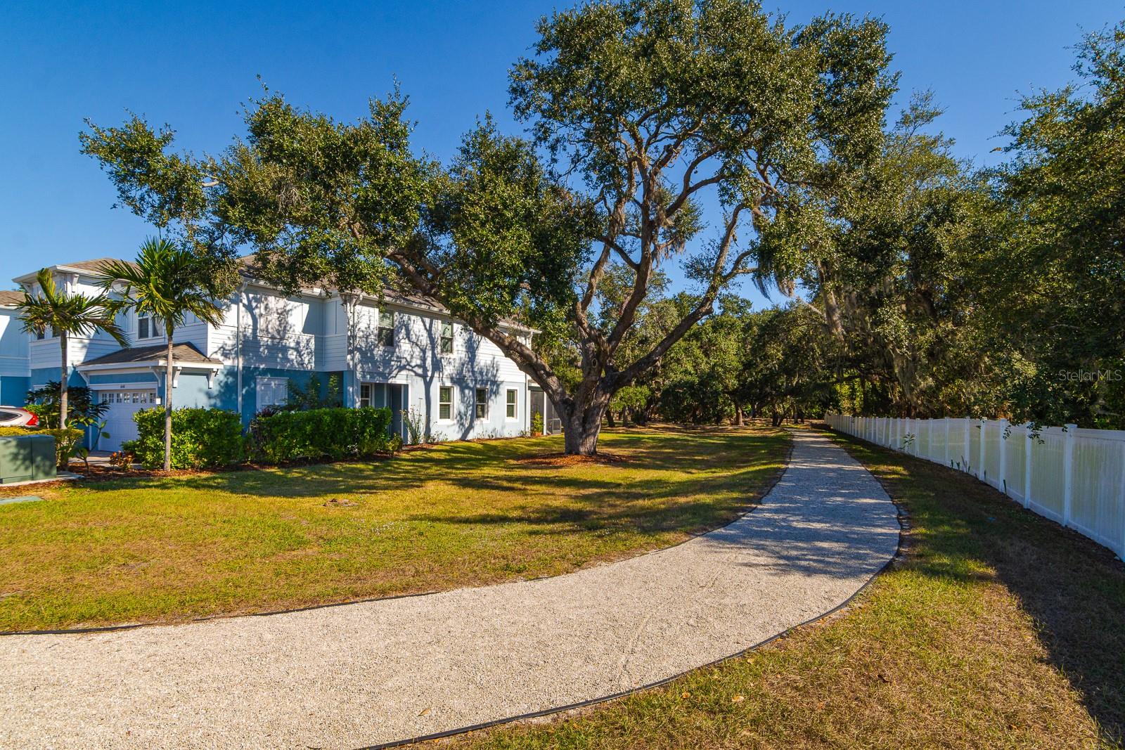 Image 33 of 47 For 4119 Via Sienna Circle