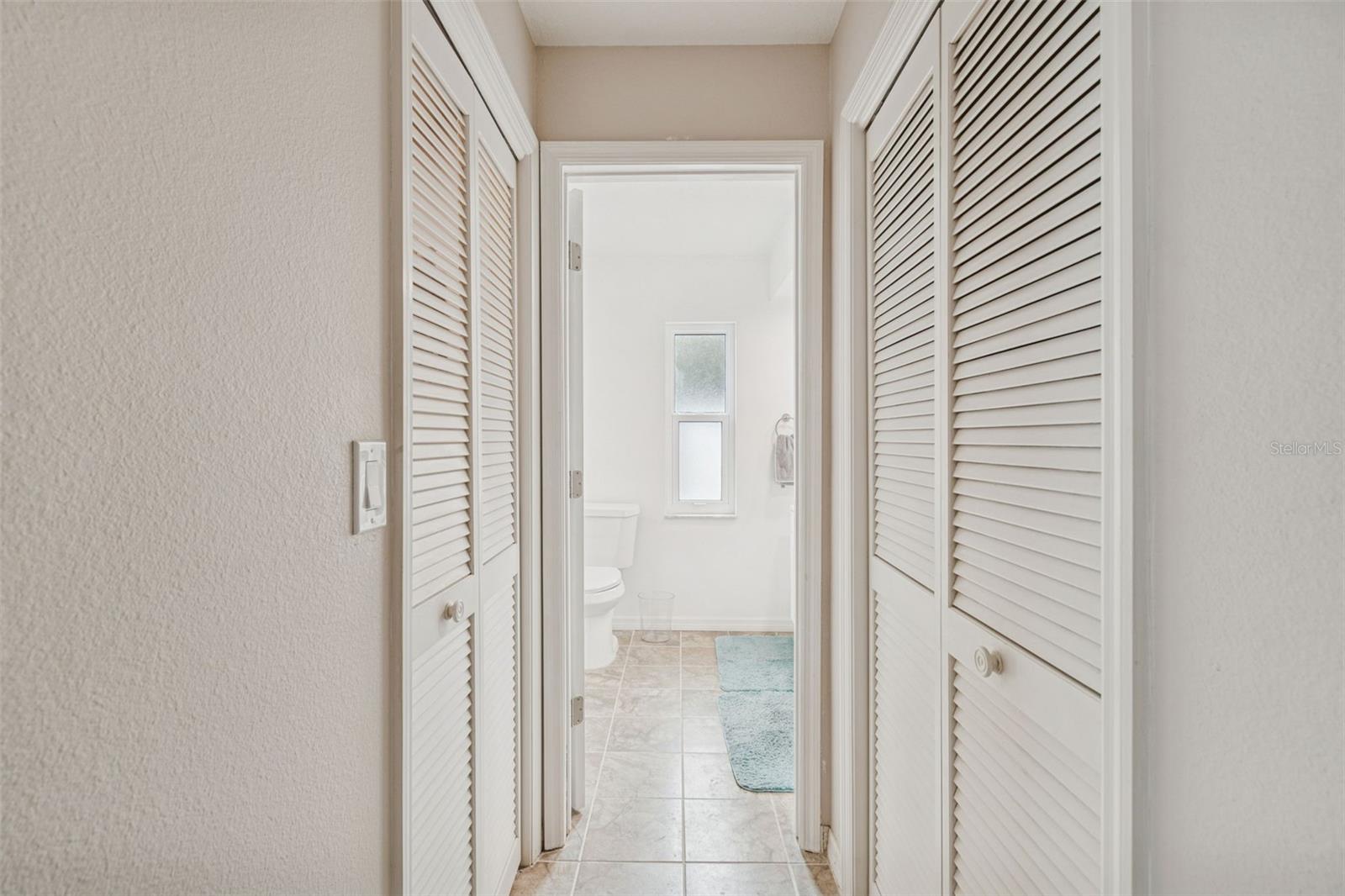 Listing photo id 24 for 9630 Via Segovia