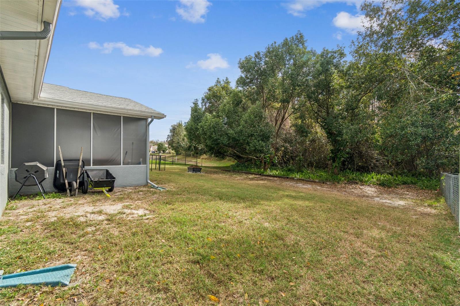 Listing photo id 34 for 9630 Via Segovia